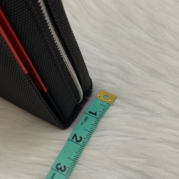 BEY-BERK - TABLET CARRYING CASE - Picture 16 of 16